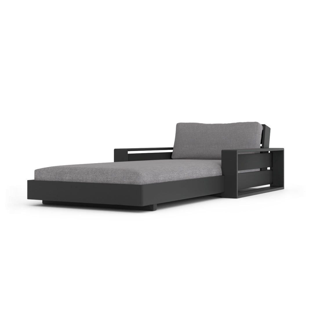 The FYRST Low Lounger