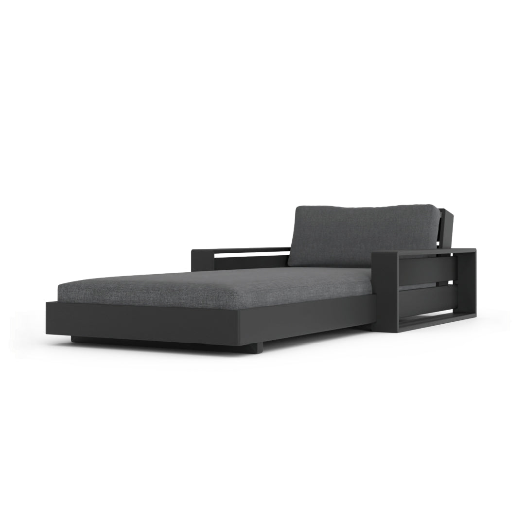 The FYRST Low Lounger