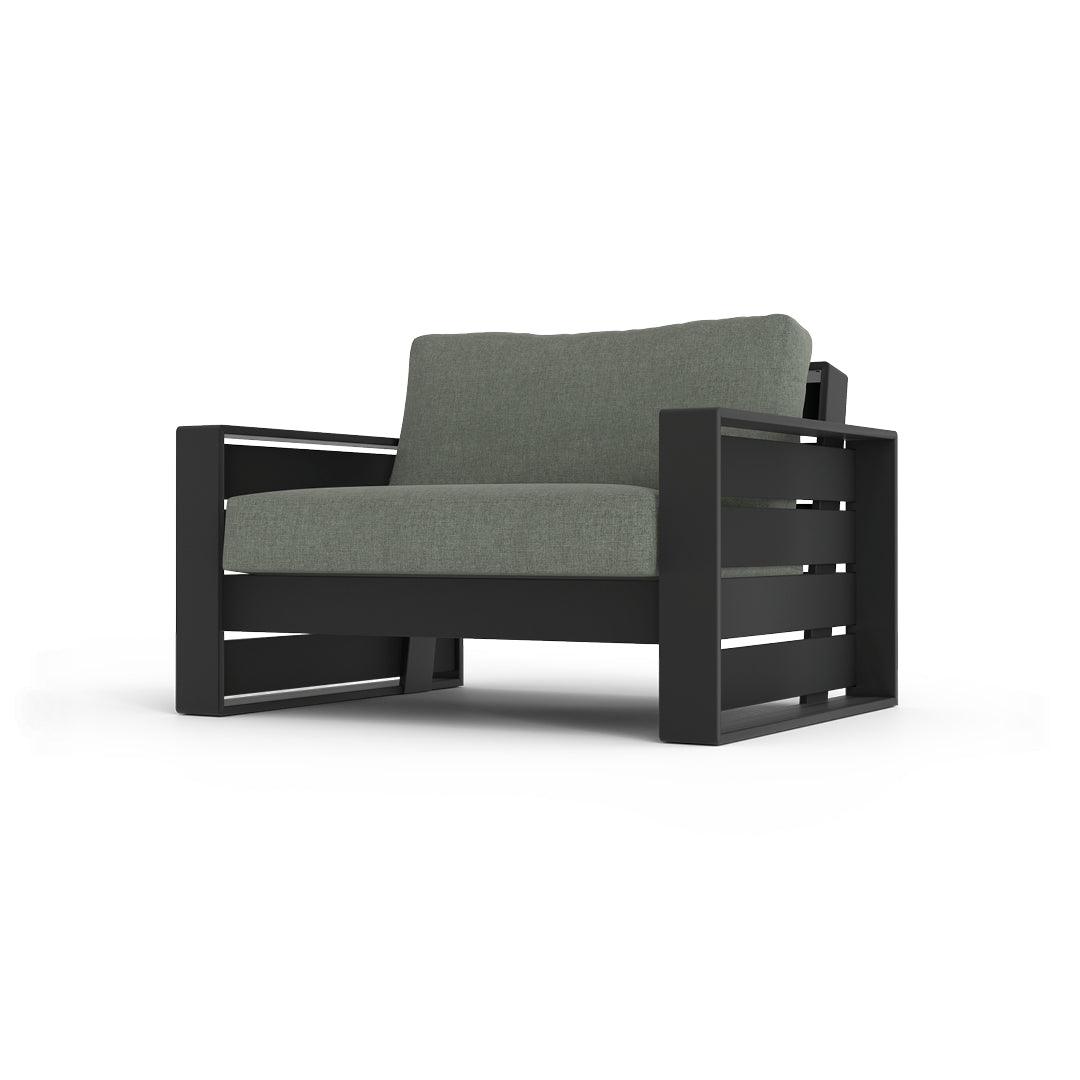The FYRST Chair