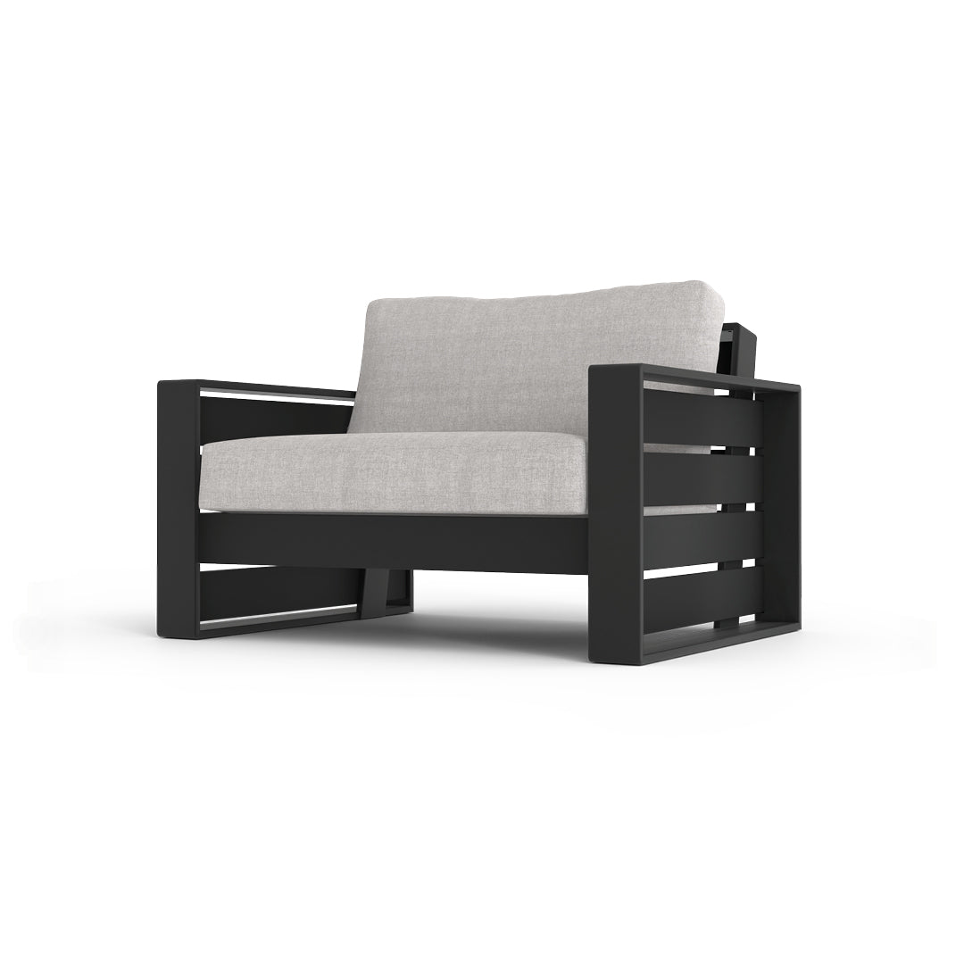 The FYRST Chair