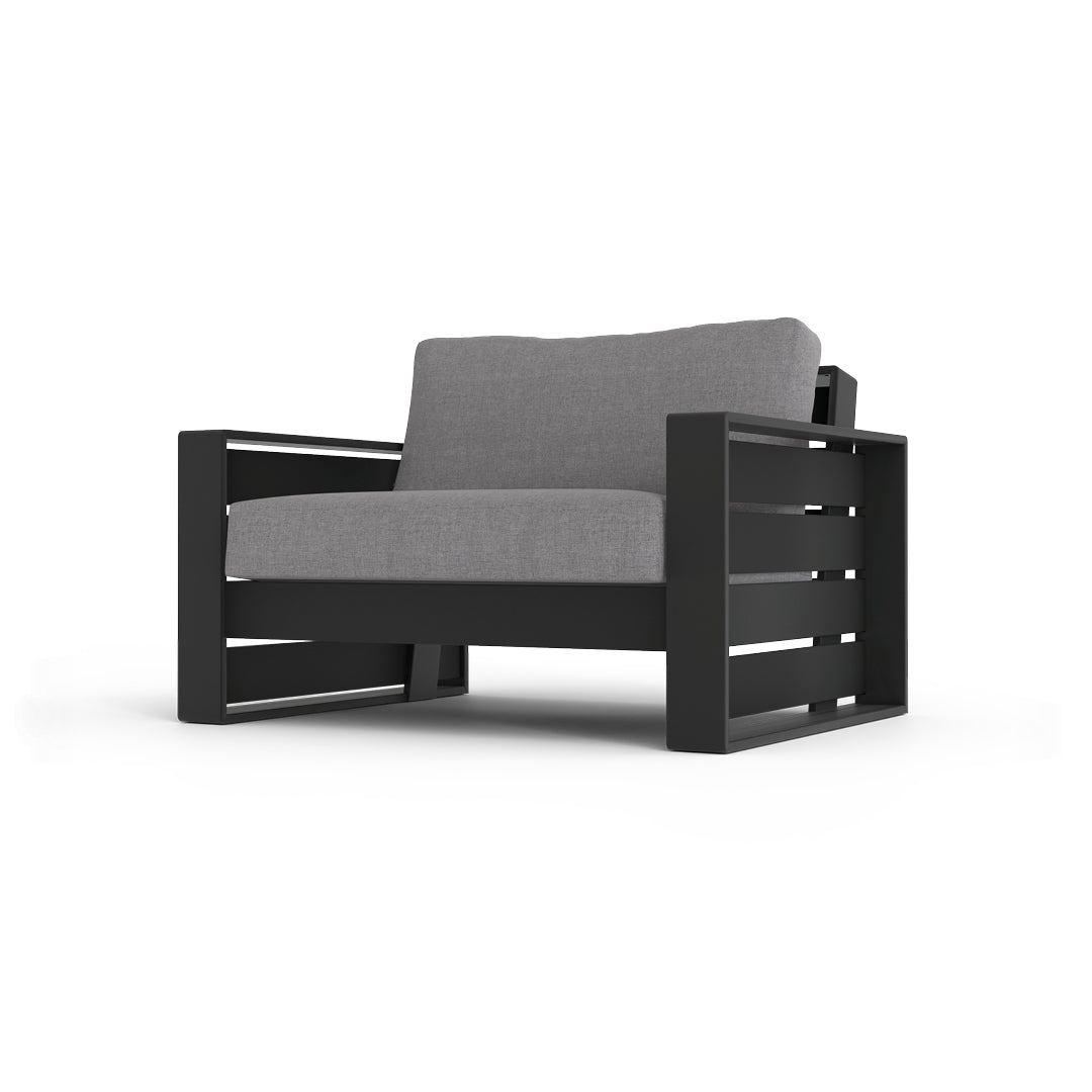 The FYRST Chair
