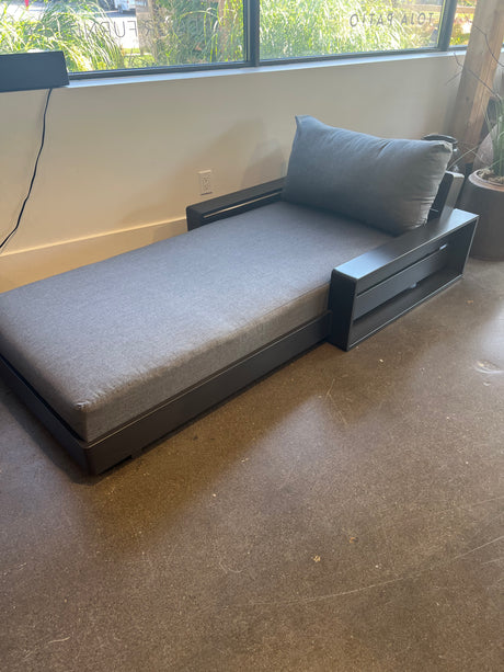 FYRST Low Lounger - 2025-37